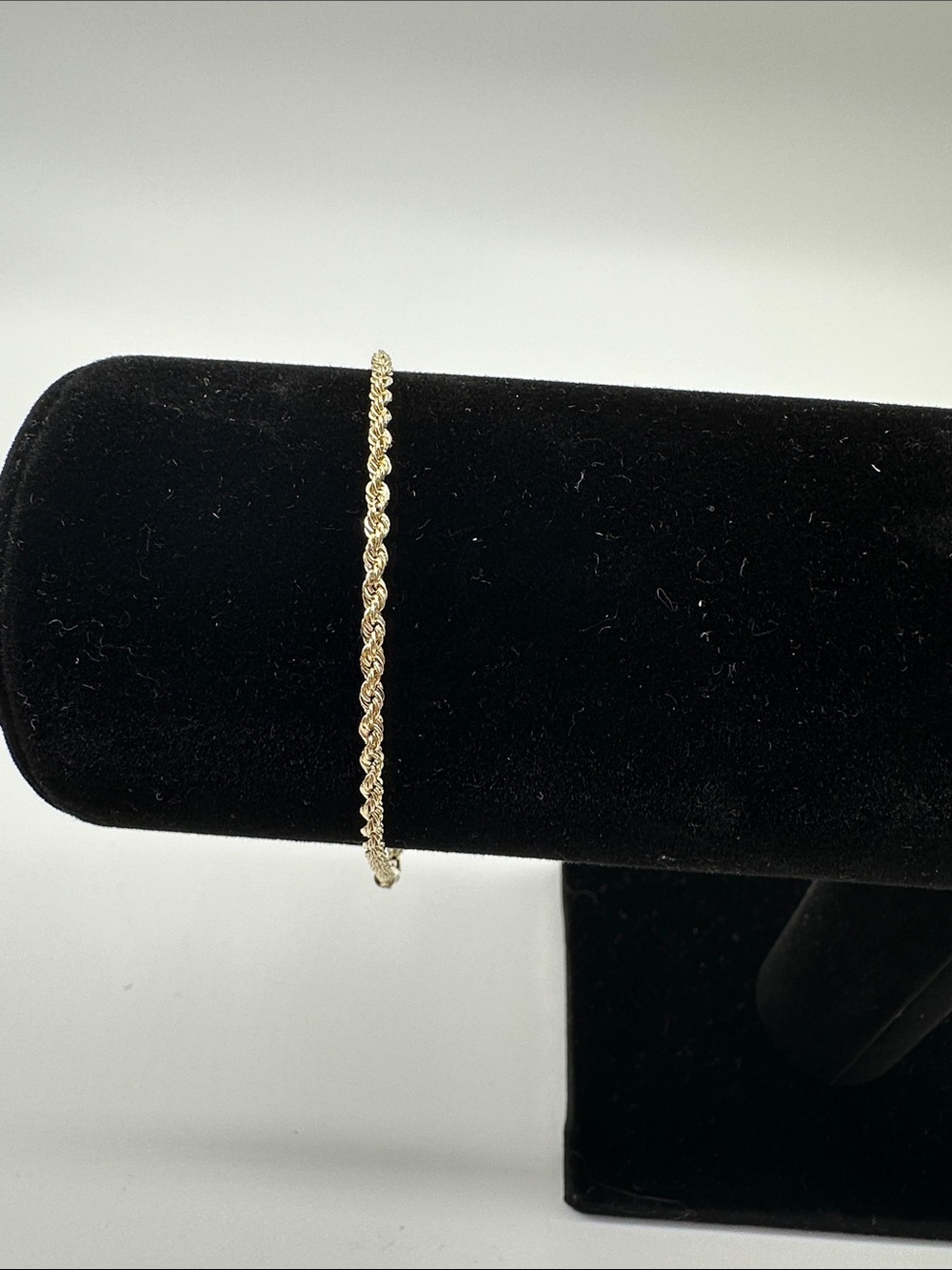 7.25” 2.1mm 10k Solid Gold Bracelet
